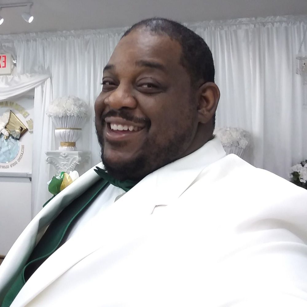 Meet your Posher, Travis